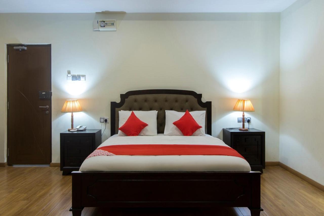 Capital O 90653 Maxwell Inn Boutique Hotel Taiping Bagian luar foto