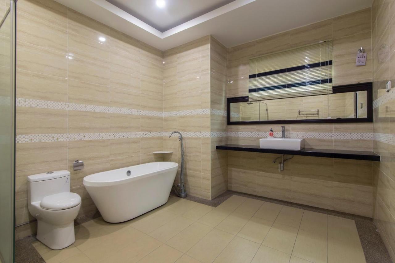 Capital O 90653 Maxwell Inn Boutique Hotel Taiping Bagian luar foto