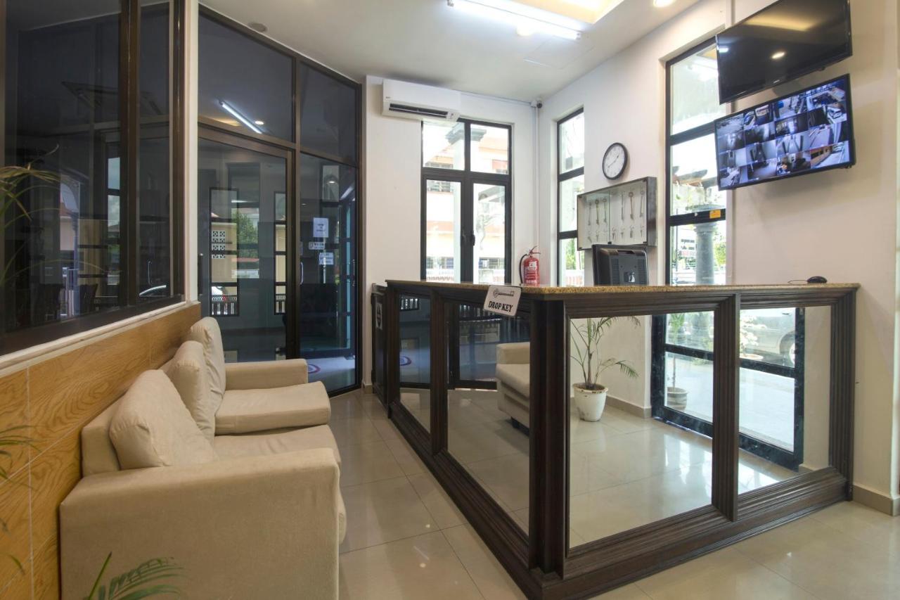 Capital O 90653 Maxwell Inn Boutique Hotel Taiping Bagian luar foto